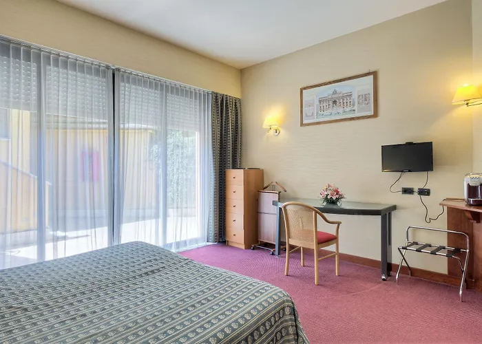 Hotel Petra 4*